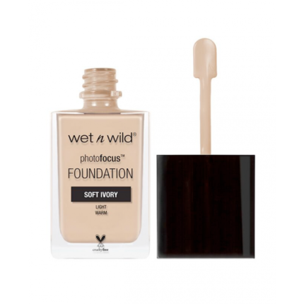 Wet n Wild Photo Focus Matte Foundation - Soft Ivory